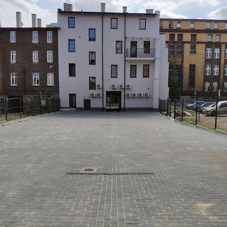 H33 Apartamenty Bytom Exteriör bild
