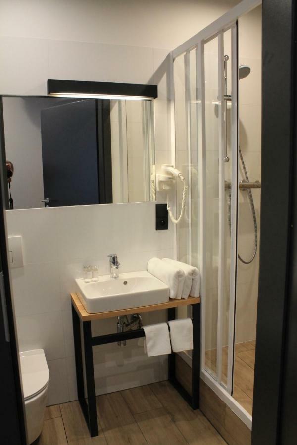 H33 Apartamenty Bytom Exteriör bild